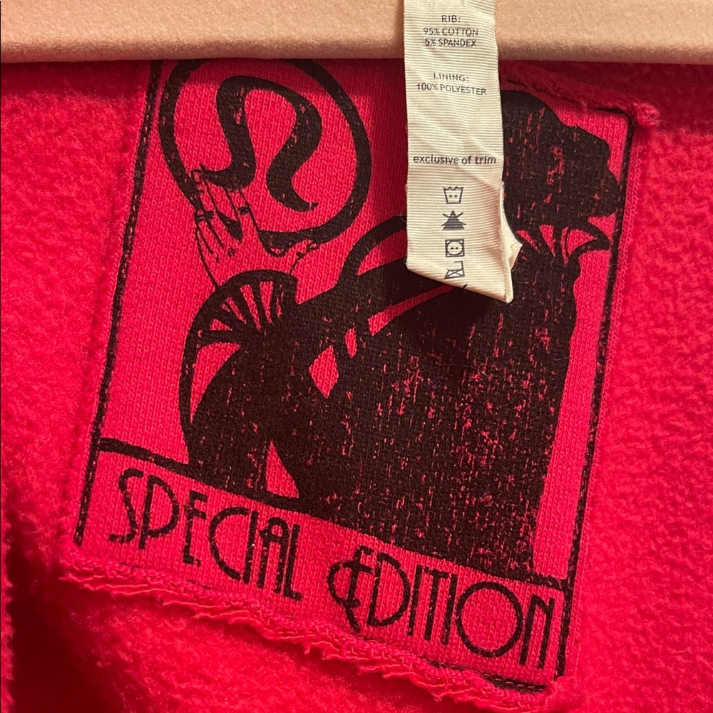 Lululemon scuba hoodie Special Edition lululemon hoodie scuba size 4